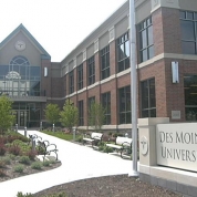 11003-des_moines_univer-e