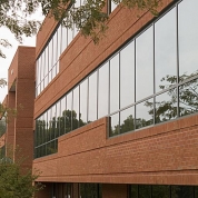 109015-dolfield_office_-e